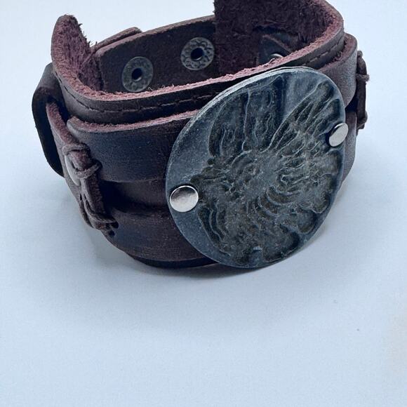 Molten Metal Leather INDIAN HEADDRESS Cuff Bracelet - Picture 1 of 5
